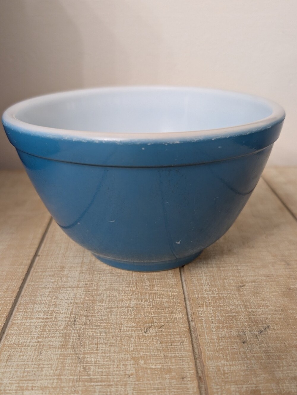 Vintage Pyrex Turquoise Nesting Bowl